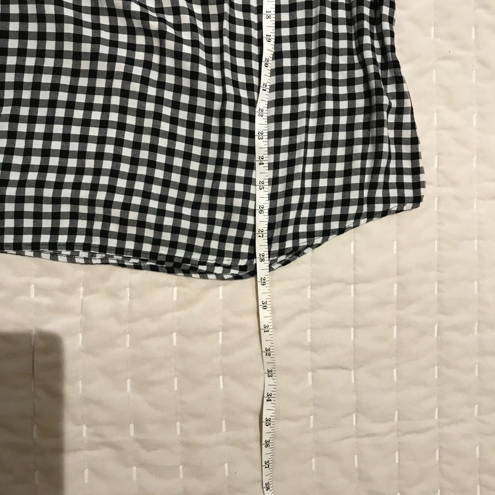Check peasant top bell sleeves black and white plus size 2x - Picture 7 of 7